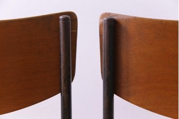 ヴィンテージ家具　ヨーロッパビンテージ　レトロな佇まいのスクールチェア(キッズチェア、鉄脚チェア、椅子)2脚セット(3)