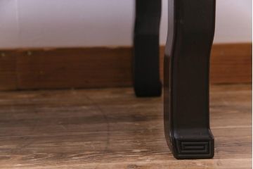 アンティーク家具　和製アンティーク　紫檀材　漆塗りが上品な雰囲気を醸し出す座卓(ローテーブル)