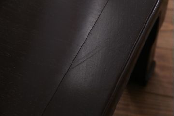 アンティーク家具　和製アンティーク　紫檀材　漆塗りが上品な雰囲気を醸し出す座卓(ローテーブル)