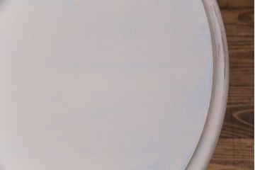 ペイント家具　リメイク　天童木工　フレンチテイストにも活躍するラウンドテーブル(サイドテーブル、センターテーブル)(2)