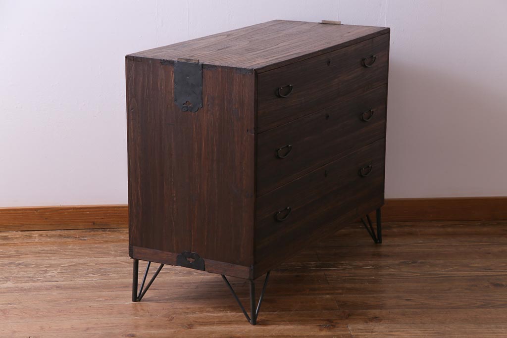 アンティーク家具　和製アンティーク　リメイク　桐材　シンプルな作りが味わい深いサイドチェスト(サイドボード、引き出し)