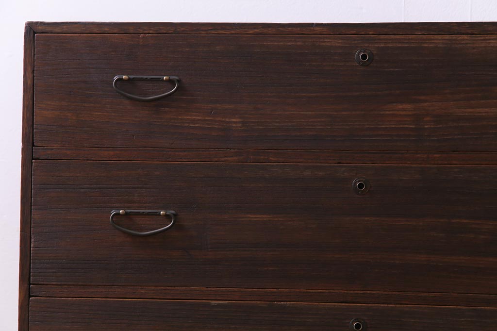 アンティーク家具　和製アンティーク　リメイク　桐材　シンプルな作りが味わい深いサイドチェスト(サイドボード、引き出し)