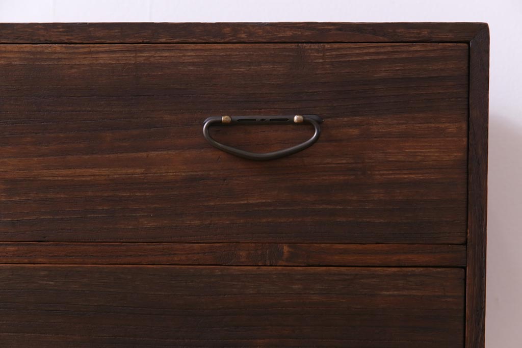 アンティーク家具　和製アンティーク　リメイク　桐材　シンプルな作りが味わい深いサイドチェスト(サイドボード、引き出し)