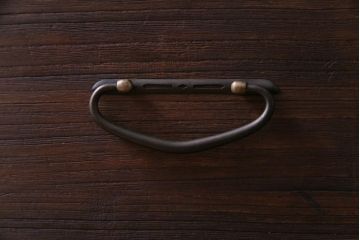 アンティーク家具　和製アンティーク　リメイク　桐材　シンプルな作りが味わい深いサイドチェスト(サイドボード、引き出し)