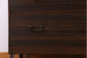 アンティーク家具　和製アンティーク　リメイク　桐材　シンプルな作りが味わい深いサイドチェスト(サイドボード、引き出し)