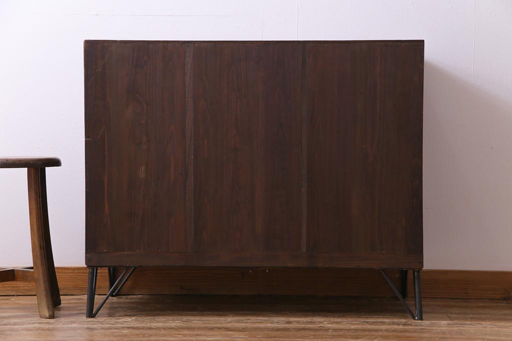 アンティーク家具　和製アンティーク　リメイク　桐材　シンプルな作りが味わい深いサイドチェスト(サイドボード、引き出し)