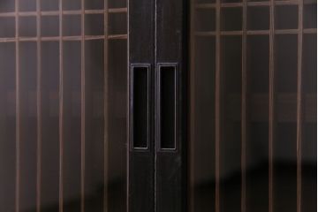 ラフジュ工房オリジナル　シンプルな書院戸をリメイクしたガラス戸棚(組子、収納棚、サイドボード)