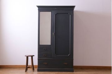 ペイント家具　シックな色合いが魅力の大正ロマンなワードローブ(洋服タンス)