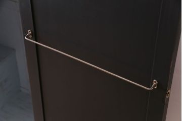 ペイント家具　シックな色合いが魅力の大正ロマンなワードローブ(洋服タンス)