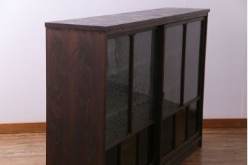 ラフジュ工房オリジナル　色ガラスが目を引くリメイクサイドボード(収納棚、戸棚)
