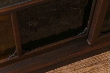 ラフジュ工房オリジナル　色ガラスが目を引くリメイクサイドボード(収納棚、戸棚)