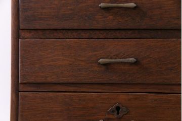 レトロ家具　昭和レトロ　ナラ材　素朴で温かみのある小引き出し(小物収納)