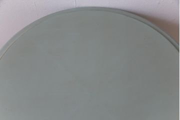 ペイント家具　天童木工　シャビーシックなカラーがお洒落なラウンドテーブル(サイドテーブル、センターテーブル)