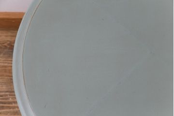 ペイント家具　天童木工　シャビーシックなカラーがお洒落なラウンドテーブル(サイドテーブル、センターテーブル)