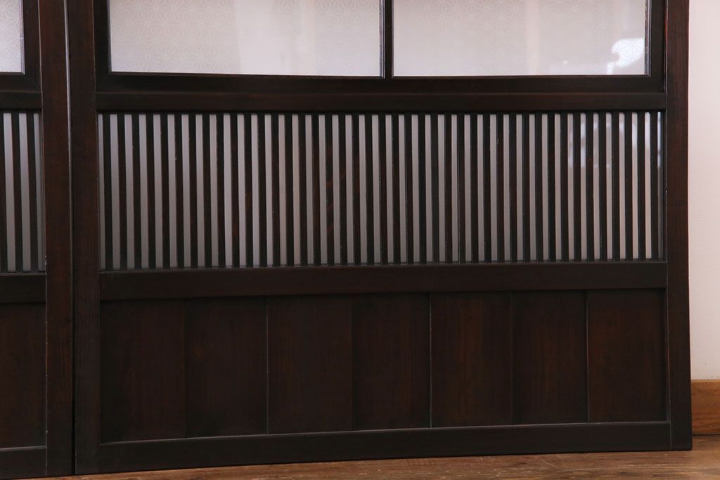 大正昭和初期　ガラス入り　燻された古い木が味わい深い麻の葉ガラス入り格子戸4枚セット(引き戸、建具)