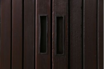 和製アンティーク　ガラス入り　和の風情を演出してくれる平格子戸2枚セット　(R-031430)