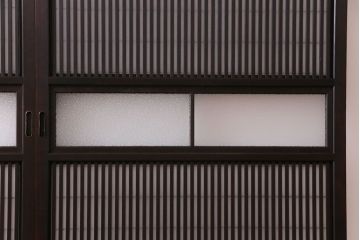 和製アンティーク　裏障子付き　ダイヤガラス　上品な和の雰囲気あふれる格子戸2枚セット(障子戸、引き戸、建具)