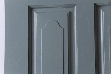 昭和期　ペイント建具　花のレリーフが目を引くレトロなドア(扉、建具)
