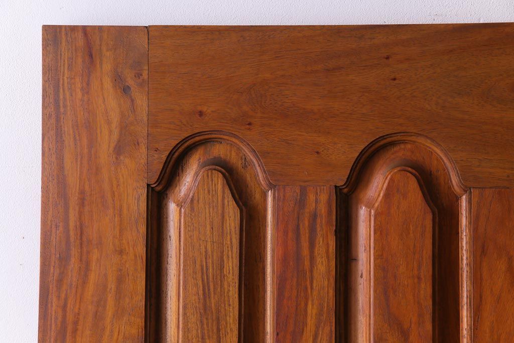 昭和レトロ　花梨材　味わい深い木肌のビンテージドア(扉、建具、カリン材)(1)