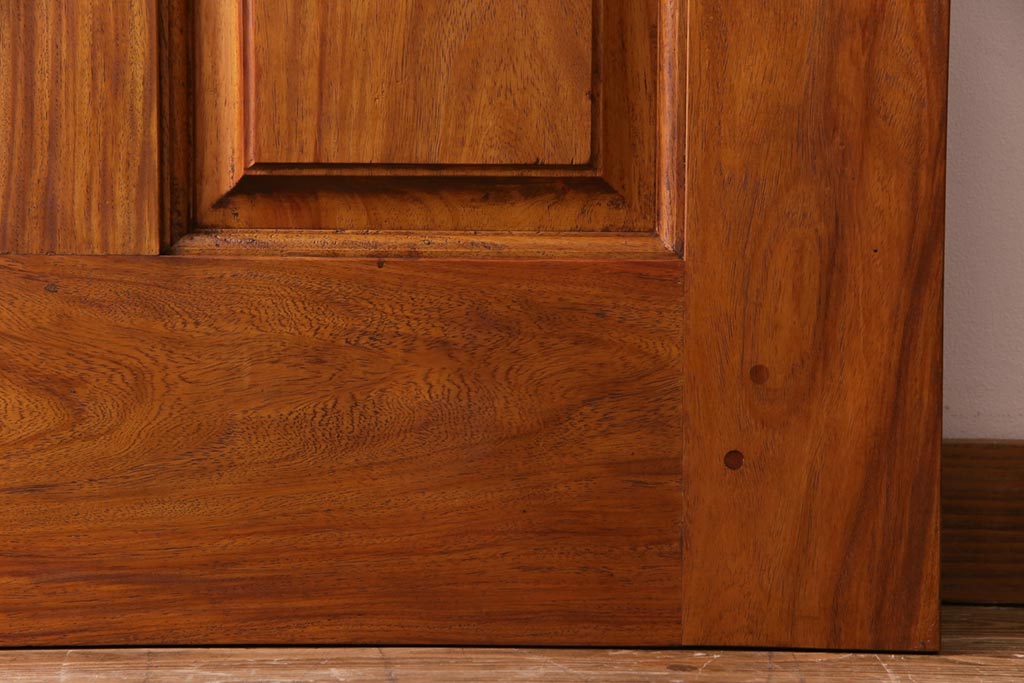 昭和レトロ　花梨材　味わい深い木肌のビンテージドア(扉、建具、カリン材)(1)