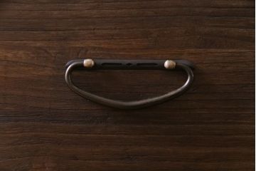 アンティーク家具　和製アンティーク　リメイク　桐材　シンプルな作りが味わい深いサイドチェスト(サイドボード、引き出し、桐箪笥、桐たんす)(1)