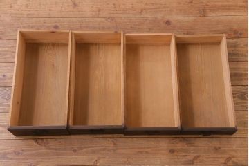 アンティーク家具　和製アンティーク　渋いヒノキの風合いが趣きある小引き出し(チェスト、収納)