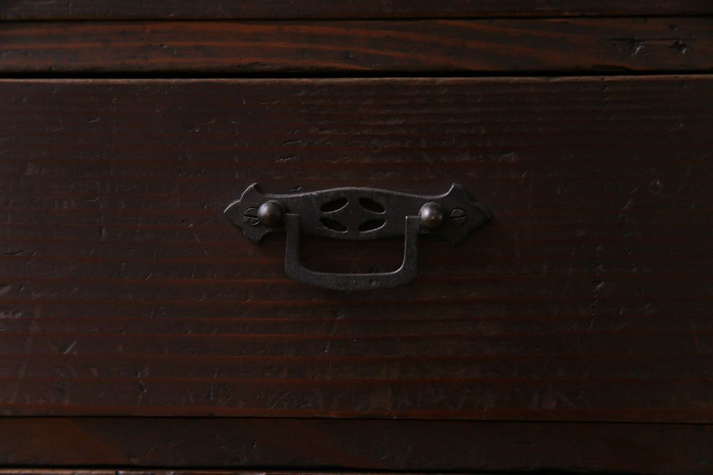 アンティーク家具　和製アンティーク　渋いヒノキの風合いが趣きある小引き出し(チェスト、収納)