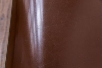 ヴィンテージ家具　イギリスビンテージ　ベークライト　座面のカーブが特徴的なスクールチェア(鉄脚チェア、椅子)(1)
