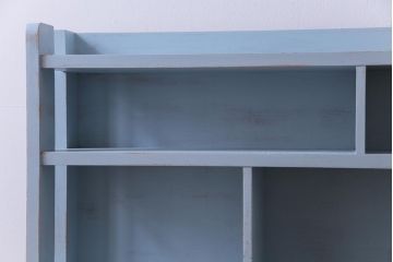 アンティーク家具　昭和初期　爽やかなペイントカラーが魅力的なフレンチシャビーの本棚(飾り棚)