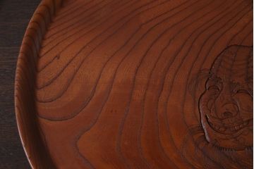 アンティーク　箱付き　ケヤキ製　雲雀刀　伎面　存在感のある彫刻盆(トレー)