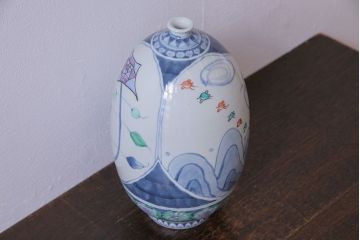 アンティーク雑貨　中古　六代　佐藤走波　共箱付き　染錦波千鳥草花文壷(つぼ、花器)