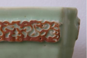 アンティーク雑貨　昭和レトロ　モダンな模様が目を引く青磁の植木鉢