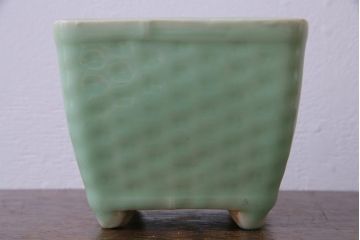 アンティーク雑貨　昭和レトロ　緩やかな凹凸がおしゃれな青磁の植木鉢