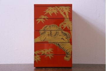 和製アンティーク　牡丹獅子・竹虎の図　共箱付き八寸重五組(重箱、和食器)