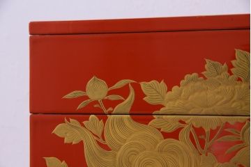和製アンティーク　牡丹獅子・竹虎の図　共箱付き八寸重五組(重箱、和食器)