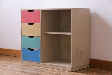 レトロ家具　昭和レトロ　パステルカラーの引き出しが愛らしい収納棚(引き出し)