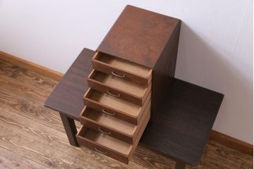 レトロ家具　昭和レトロ　素朴で温かみのあるナラ材の小引き出し(小物収納、卓上収納)