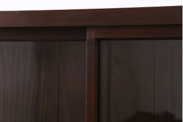 アンティーク家具　和製アンティーク　ヒノキ材　当時物の色ガラスとダイヤガラスを取り入れた大正ロマン香る戸棚(飾り棚、サイドボード)