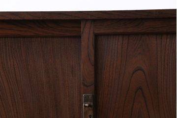 アンティーク家具　和製アンティーク　前面ケヤキ材　味わいのある趣が和の雰囲気を引き立てる帳場箪笥(収納棚、キャビネット)
