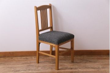 レトロ家具　昭和レトロ　懐かしさと温もり溢れるブナ材のチェア(ダイニングチェア、椅子)