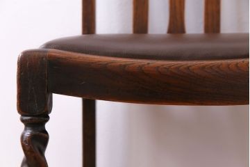 アンティーク家具　イギリスアンティーク　オーク材　上品で味わい深いダイニングチェア(ワークチェア、椅子)(3)