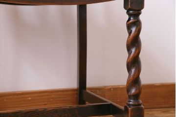 アンティーク家具　イギリスアンティーク　オーク材　上品で味わい深いダイニングチェア(ワークチェア、椅子)(3)