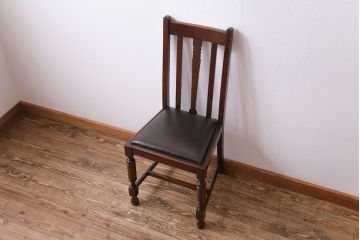 アンティーク家具　イギリスアンティーク　オーク材　挽き物の脚が目を引くダイニングチェア(ワークチェア、椅子)(1)