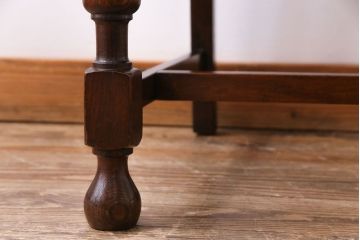アンティーク家具　イギリスアンティーク　オーク材　挽き物の脚が目を引くダイニングチェア(ワークチェア、椅子)(2)