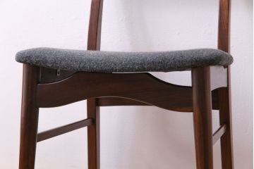 ヴィンテージ家具　北欧ビンテージ　チーク材　なめらかな形がおしゃれなダイニングチェア(ワークチェア、椅子)(1)
