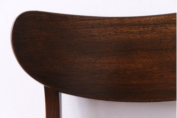 ヴィンテージ家具　北欧ビンテージ　チーク材　なめらかな形がおしゃれなダイニングチェア(ワークチェア、椅子)(2)