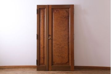 昭和中期　特注品!　花梨無垢材　鳥眼杢　両開き　高級感と存在感抜群の親子ドア(木製扉、建具、カリン材)