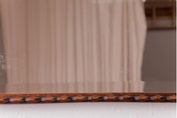 アンティーク雑貨　イギリスビンテージ　個性的なシルエットがおしゃれな壁掛けミラー(鏡)