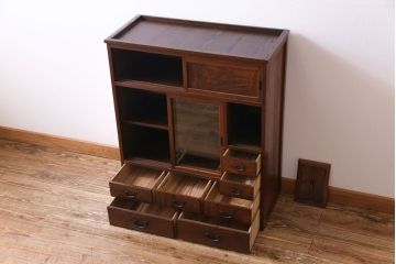【I様ご成約分】和製アンティーク　前面ケヤキ材　懐かしさのあるデザインの小振りな茶箪笥(収納棚、戸棚、引き出し)