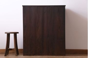 【I様ご成約分】和製アンティーク　前面ケヤキ材　懐かしさのあるデザインの小振りな茶箪笥(収納棚、戸棚、引き出し)